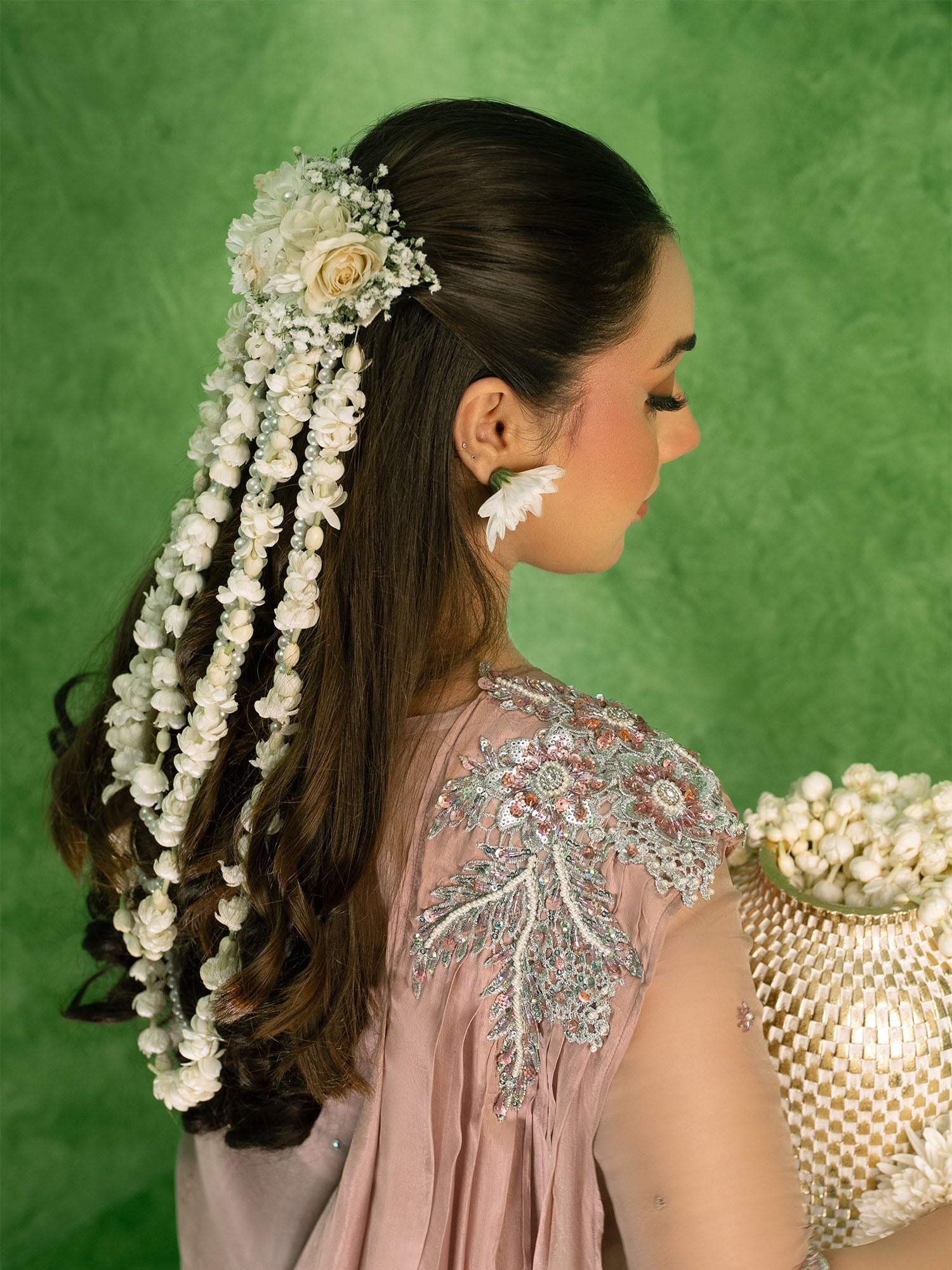 Nooren - Head Piece