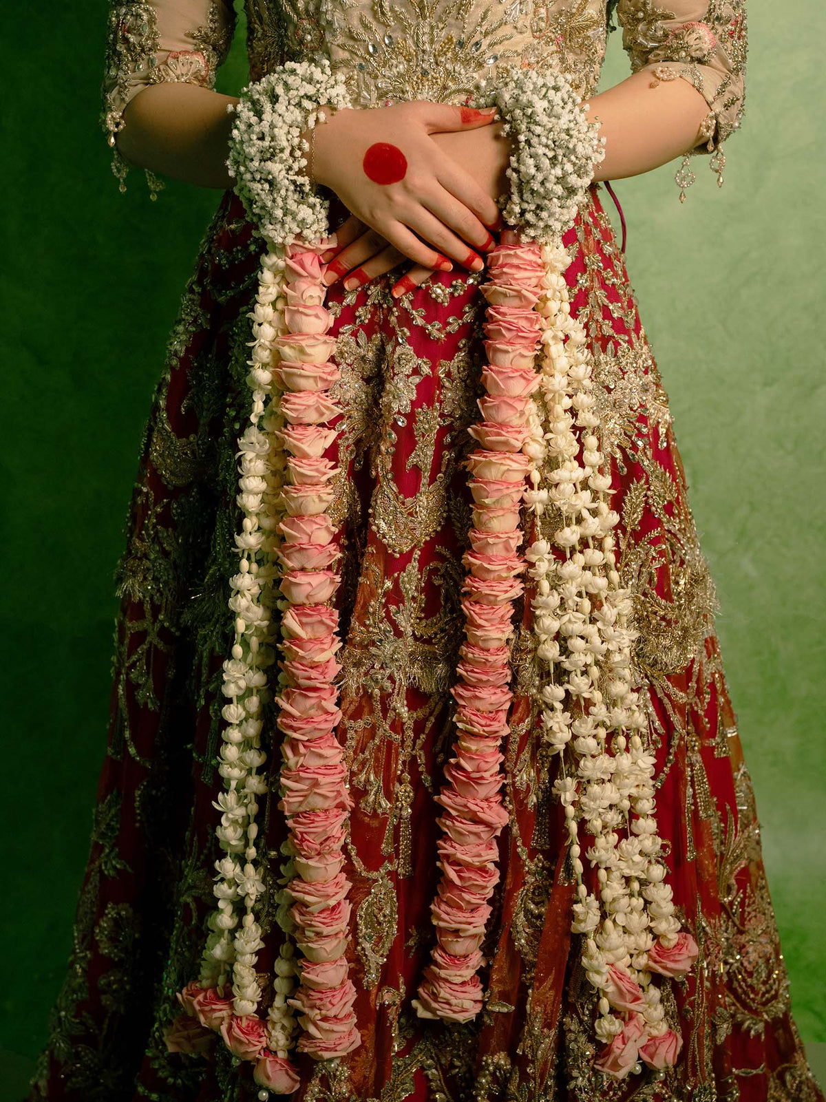 Riwayat - Gajra Set