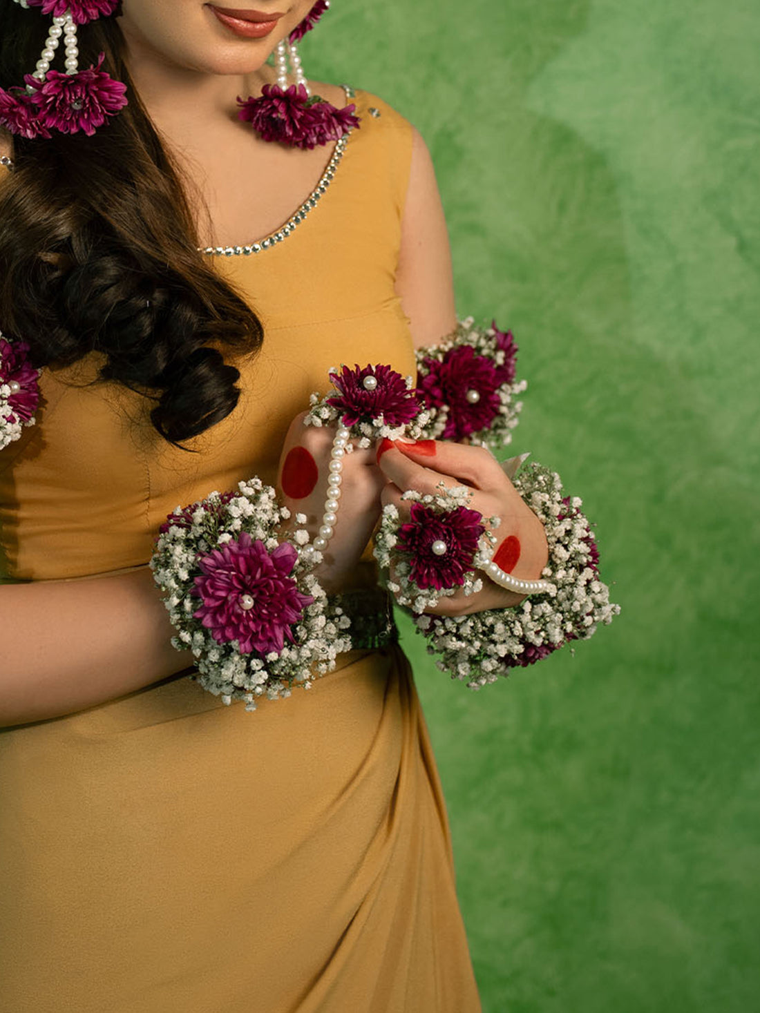 Gulmohar - Gajra Set